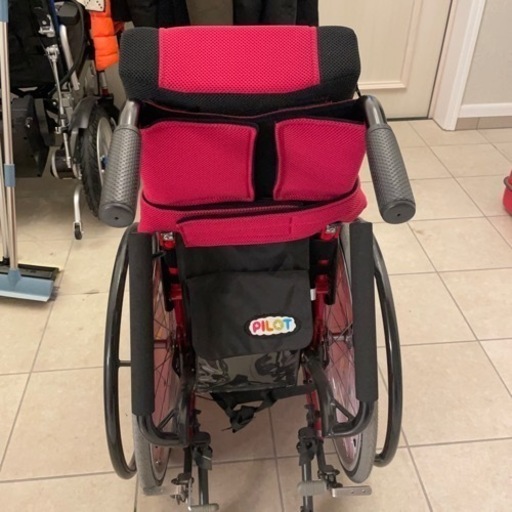 【特別セール品】 PILOT PILOT 子ども用 （車椅子 安全ベルト付き 車椅子 子供用 車椅子