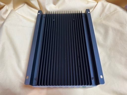 パーツ 【中古】MPPTソーラーコントローラ TRIRON4210N 40A 