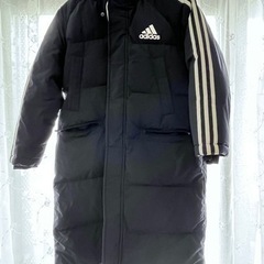 超美品！adidasダウンベンチコート140