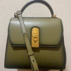 フェラガモ ハンドバック トートバッグ ヴィトン フェンディ ブランド 高級