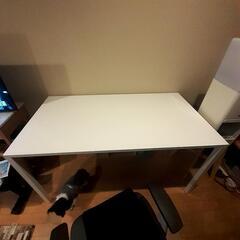 白テーブル（デスク）