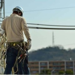 仮設足場の組み立て作業👨‍🏭寝屋川市！