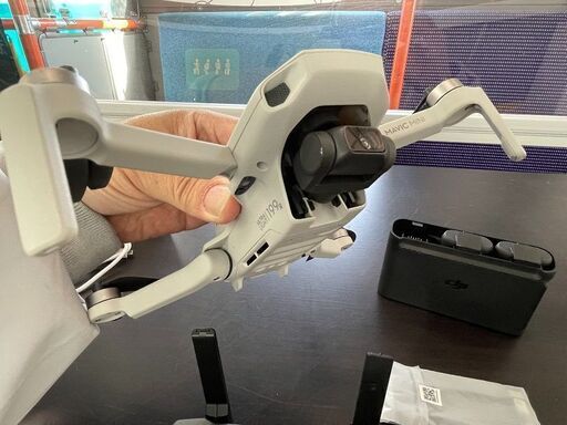 【美品 使用3回】マイクロドローン Mavic Mini 美品 使用3回】マイクロドローン Mavic Mini