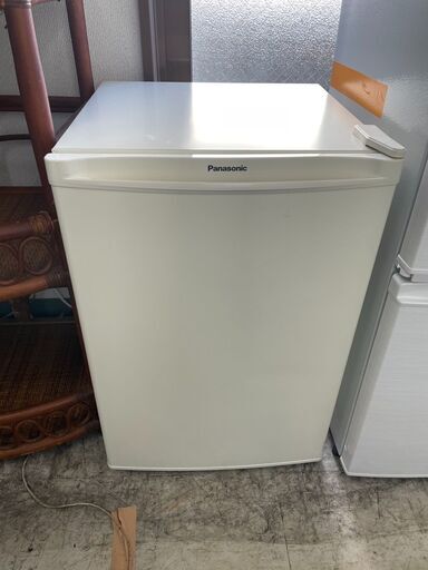 1ドア冷蔵庫　No.5317　パナソニック　75L　2021年製　NA-A80D-W　※高さ調節足欠品の為、ぐらつきあり　【リサイクルショップどりーむ荒田店】