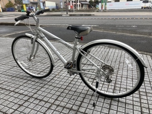 クロスバイク】ジャイアント製 CS3000 XSサイズ 後タイヤ、グリップ