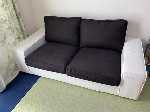 IKEA イケア KIVIK シーヴィク シービック 大き目2人掛けソファ 白と黒で配色は自由