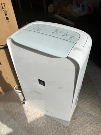 除湿機 SHARP CV-N71-W 2022年製