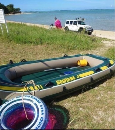 大きめのゴムボート　エンジンマウントあります 大きめのゴムボート エンジンマウントあります 釣り用ゴムボートの