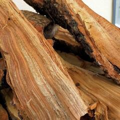 広葉樹薪軽トラ1台分満載 配送します