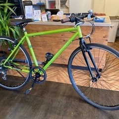 【後輪チューブ新品！】6段変速　700×28cクロスバイク　グリーン 後輪チューブ新品！】6段変速 700×28cクロスバイク グリーン