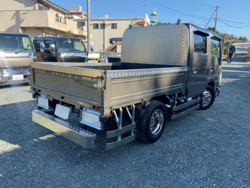 2トントラックサイドバンパー リヤタイヤ後側