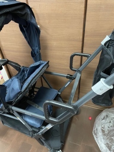 KATOJI二人乗りベビーカー
