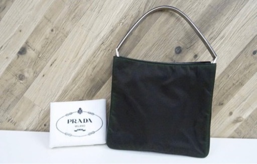 PRADA プラダ　バッグ