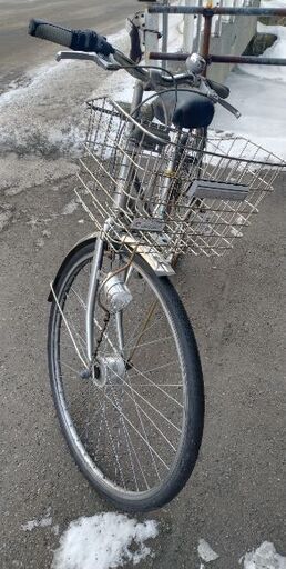 自転車中古 TRAFFICCITY マルキン 外装6段変速 オートライト カゴ付き