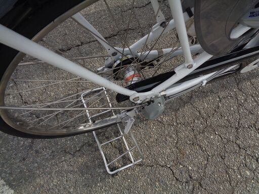 FRACKERS 非電動 3速 22-26インチ 白 (170) 製品一覧｜シンプルでポップ