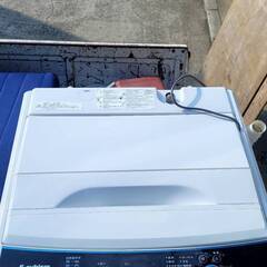 エスキュービズム 全自動洗濯機 5kg SWL-050W （ホワ...