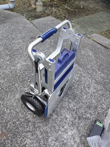 折りたたみ階段台車 電動 XSTO社輸入品 ZW7170GF