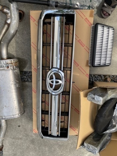 再販ランクル70純正部品（新車外し）