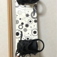 スノーボード、ブーツ、ゴーグルの3点セット売り