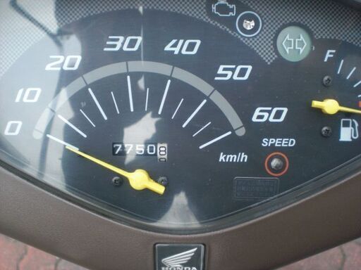 試乗できます○AF68 ディオ Ｆi チェスタ ブラウン タイヤ前後/バッテリー/ベルト/グリップ/シートカバー/ミラーなど新品交換済み 試乗できます○AF68 ディオ Fi チェスタ ブラウン タイヤ前後