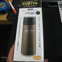 GUBITO グビット 真空二重構造ステンレス携帯ボトル 350...