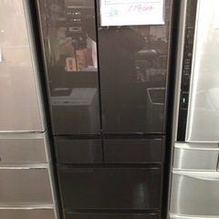 HITACHI 6ドア冷蔵庫 2019年