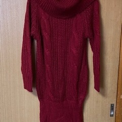 赤のセーター