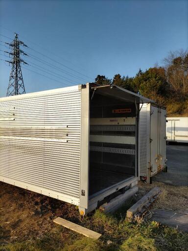 印西市】美品 アルミコンテナ (No.Y-200) 長さ約478cm×幅215cm×高さ