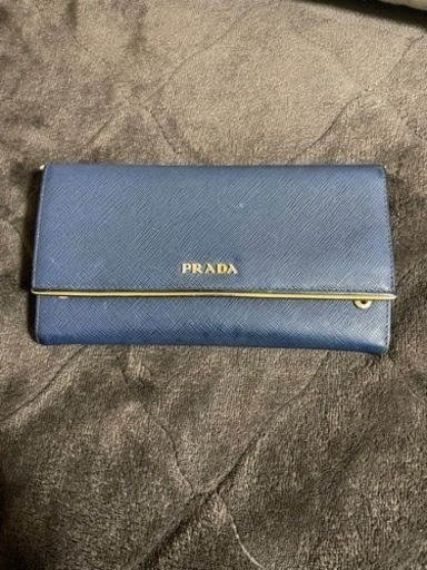 PRADA 財布