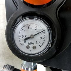□MAX マックス 高圧エアコンプレッサ AK-HH1270E3 ブラック 札幌 南12条店