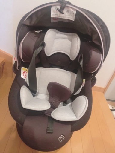 エールべべ・クルットRザ・ファースト