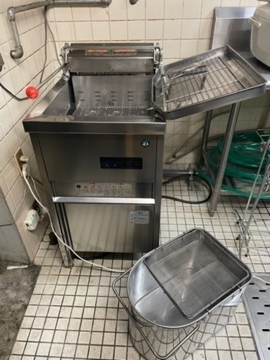 【再値下げ】《HOSHIZAKI》業務用200v電気フライヤー（FL -20B型）