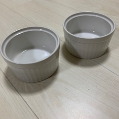 グラタン皿　マフィンカップ　皿　2セット