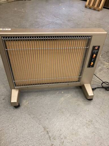 サンルミエ・キュート 遠赤外線ヒーター パネルヒーター E800LS ☆電気