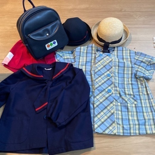幼稚園制服