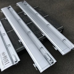 【新車取り外し品】ダイハツハイゼット　シルバー　あおり　鳥居 4点セット