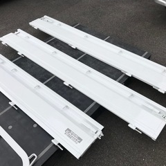 【新車取り外し品】スズキ　キャリー　白　あおり　鳥居 4点セット