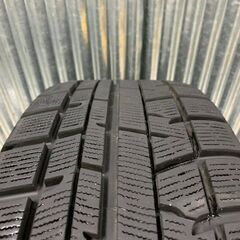 売約済 バリ山☆安心の調整済み 215/60R17 エスティマ カローラクロス