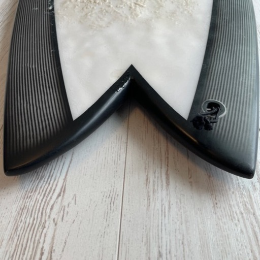 GMC ツインボード　美品中古　フィン無し GMC ツインボード 美品中古 フィン無し