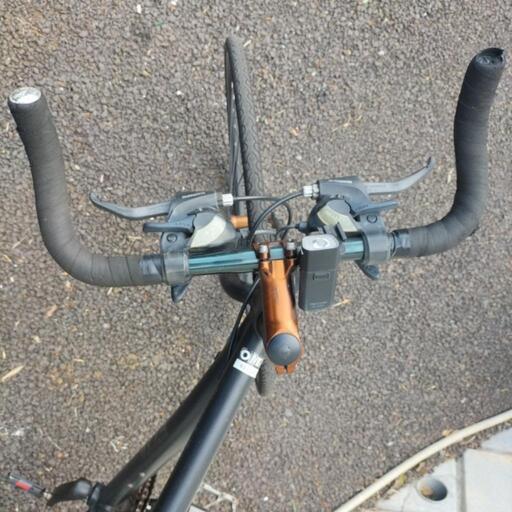 WACHSEN ETTA ヴァクセン ロードバイク商談中