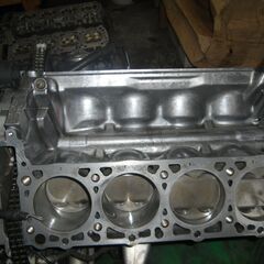 メルセデス‐ベンツ―124-500Eエンジンーショートブロツク販売