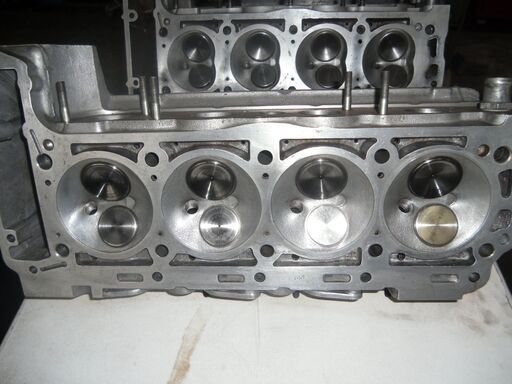 メルセデス―ベンツ190E-SOHCリフレシュー済みシリンダーヘツト販売