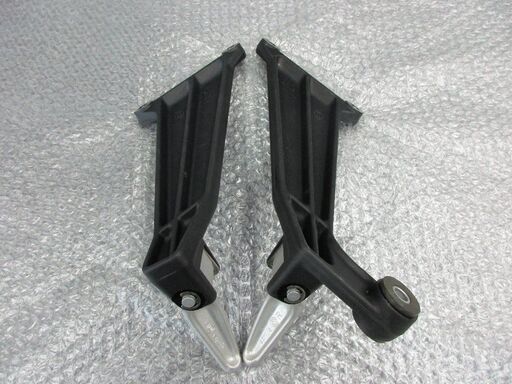 バイク部品 パーツ アプリリア aprilia ステップ他セット ペダル 中古品