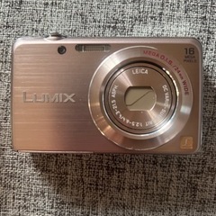 LUMIX MEGA O.I.S/24mm WIDE デジカメ中古