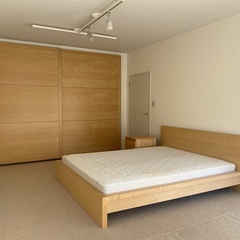 IKEA 木製ダブルベッド＋マットレス