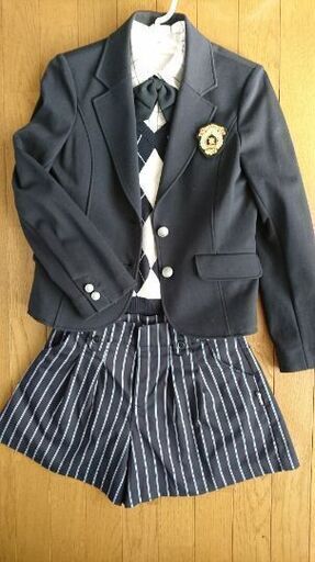 卒業式に！組曲のスーツ（女児）