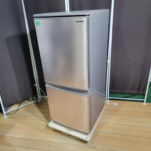 2785‼️設置まで無料‼️高年式2019年製✨SHARP 137L 2ドア 冷蔵庫