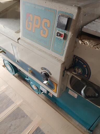 お話し中」値下げサタケ籾すり機