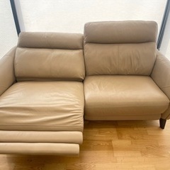 ニトリ製★3人用両電動本革リクライニングソファ★近隣自社配送可能