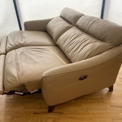 ニトリ製★3人用両電動本革リクライニングソファ★近隣自社配送可能